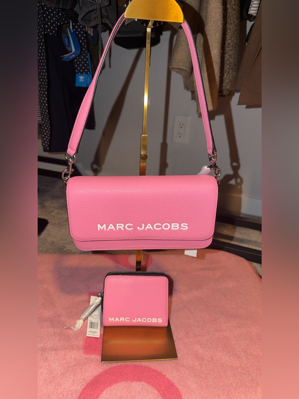 Marc Jacobs Bubble Gum Pink Leather Crossbody Bag with Matching Wallet Set. NWT